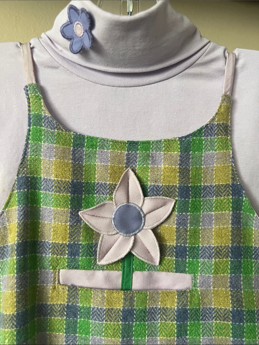Vintage Florence Eiseman Green Plaid Jumper With Pink Flower Appliqu — image 3 of 8